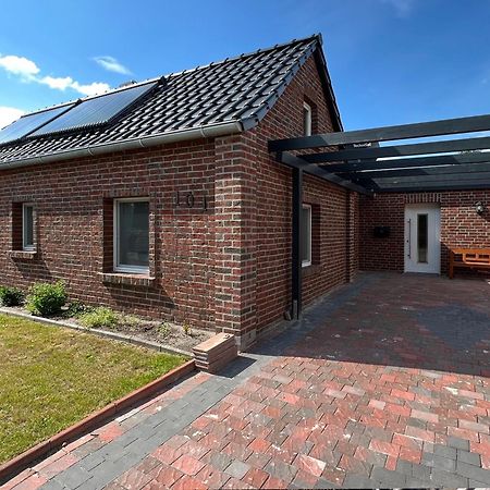 Neu! Ferienhaus Upgant Екстер'єр фото